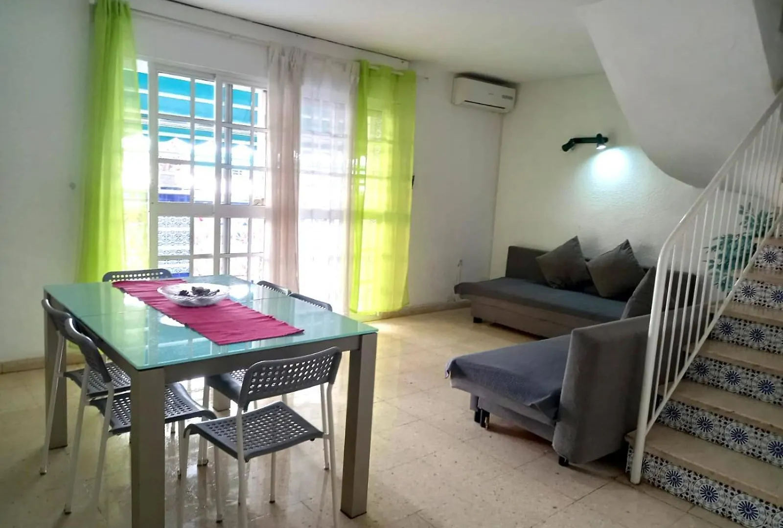 Appartamento Duplex In From Of The Sea Málaga